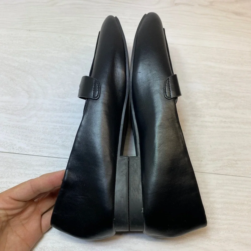 Torrid Womens 9.5WW Penny Loafer Flat Black Faux Leather Wide Width 40765368